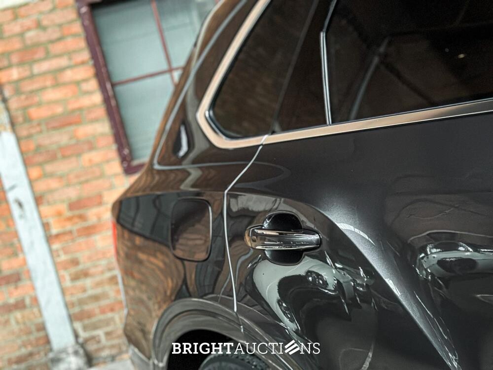 Bentley Bentayga Hybrid 3.0 340pk 2020