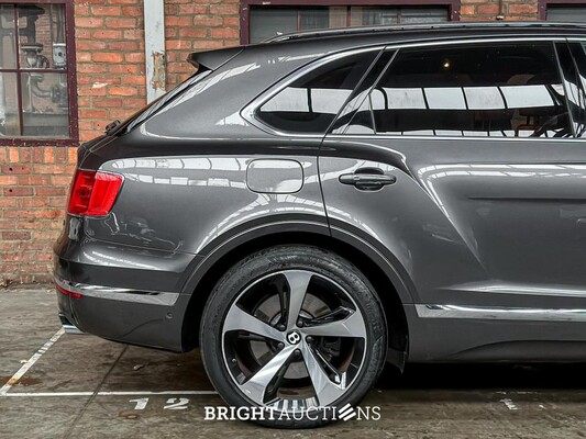 Bentley Bentayga Hybrid 3.0 340pk 2020
