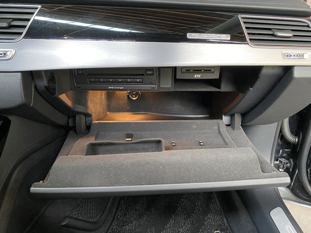 Audi A8 L W12 Quattro Pro Line + ABT 6.3 W12 500pk 2011