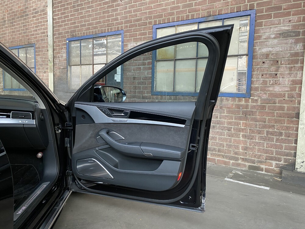 Audi A8 L W12 Quattro Pro Line + ABT 6.3 W12 500pk 2011