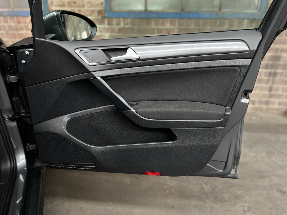 Volkswagen Golf 7 1.0 TSI Comfortline 110pk 2018, G-673-SR