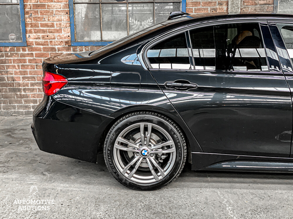 BMW 330e M-Sport 2.0 eDrive 252pk 2016 3-Serie -Org. NL-, JD-046 J