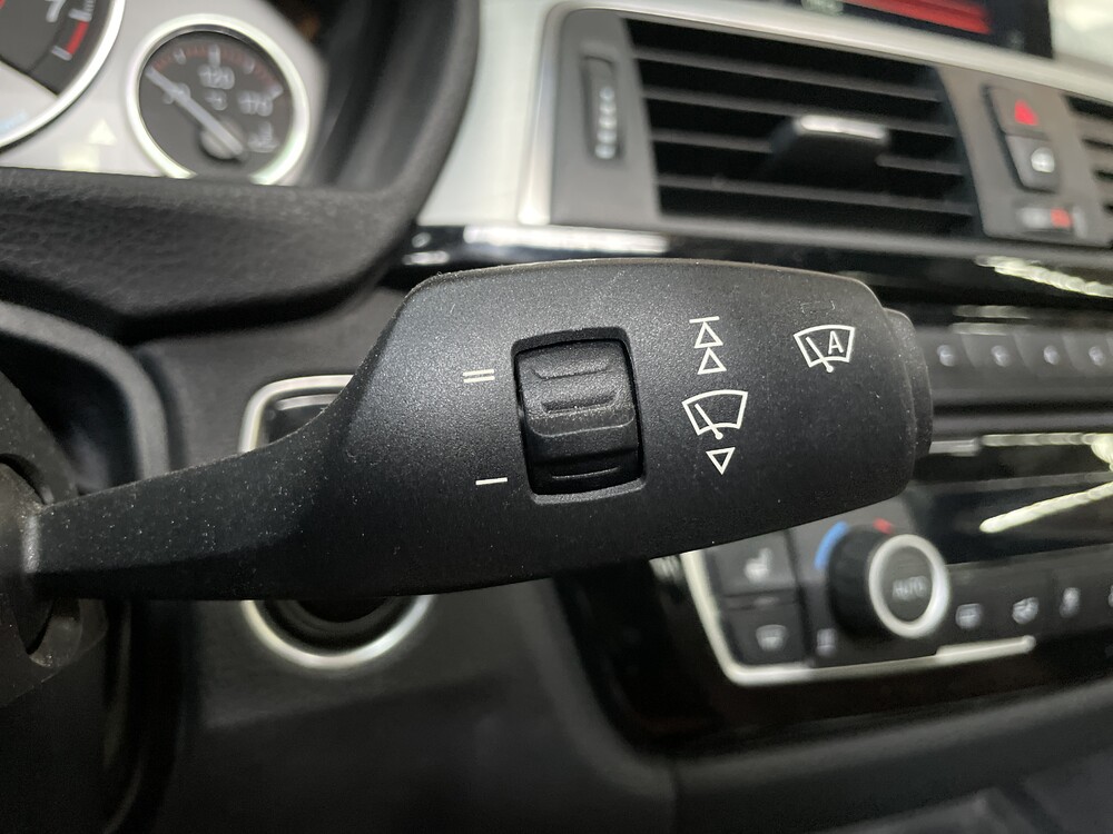 BMW 330e M-Sport 2.0 eDrive 252pk 2016 3-Serie -Org. NL-, JD-046 J