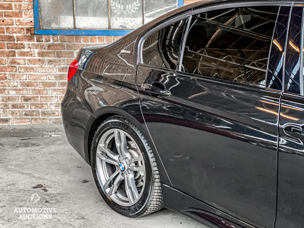 BMW 330e M-Sport 2.0 eDrive 252pk 2016 3-Serie -Org. NL-, JD-046 J