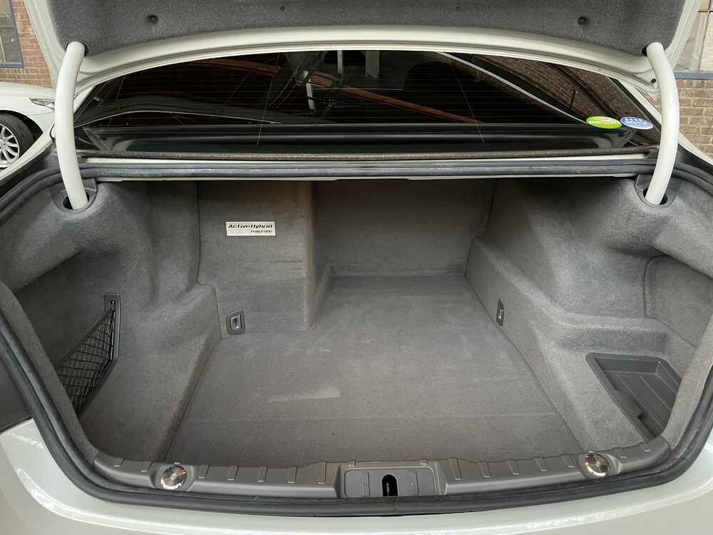 BMW ActiveHybrid 7 F04 4.4 465pk 2011 7-serie