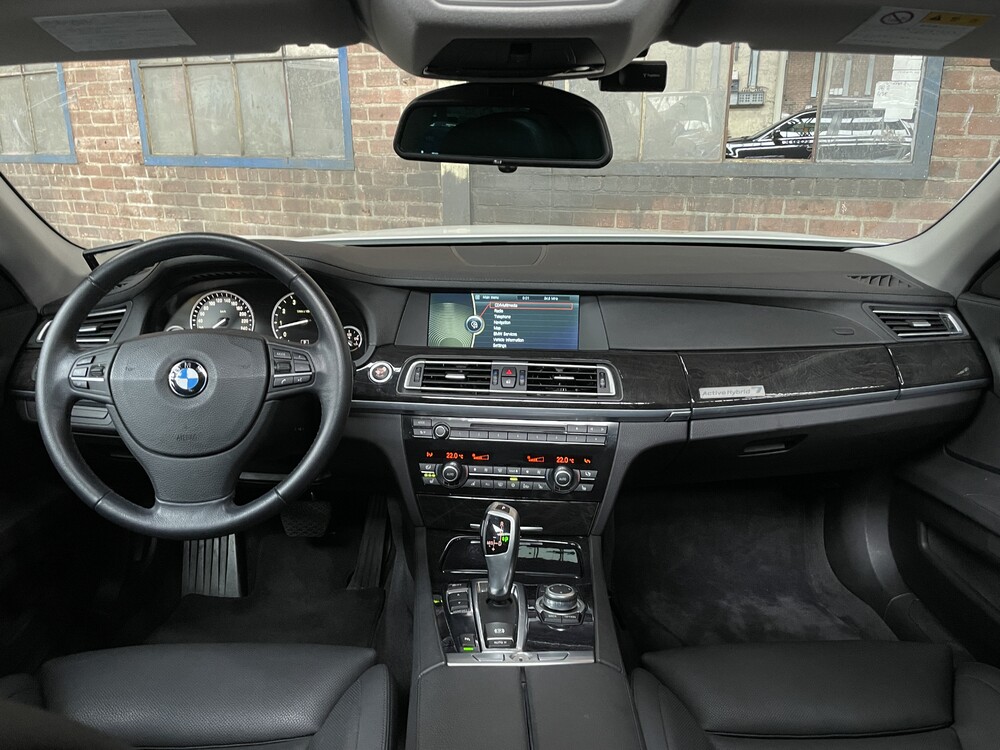 BMW ActiveHybrid 7 F04 4.4 465pk 2011 7-serie
