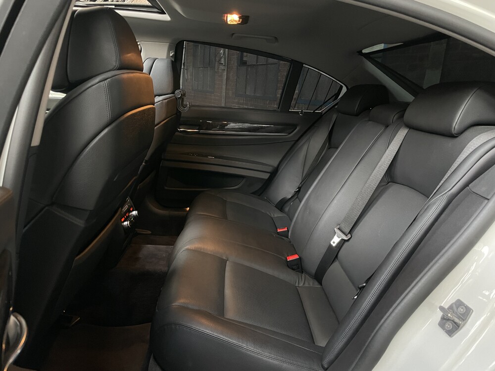 BMW ActiveHybrid 7 F04 4.4 465pk 2011 7-serie