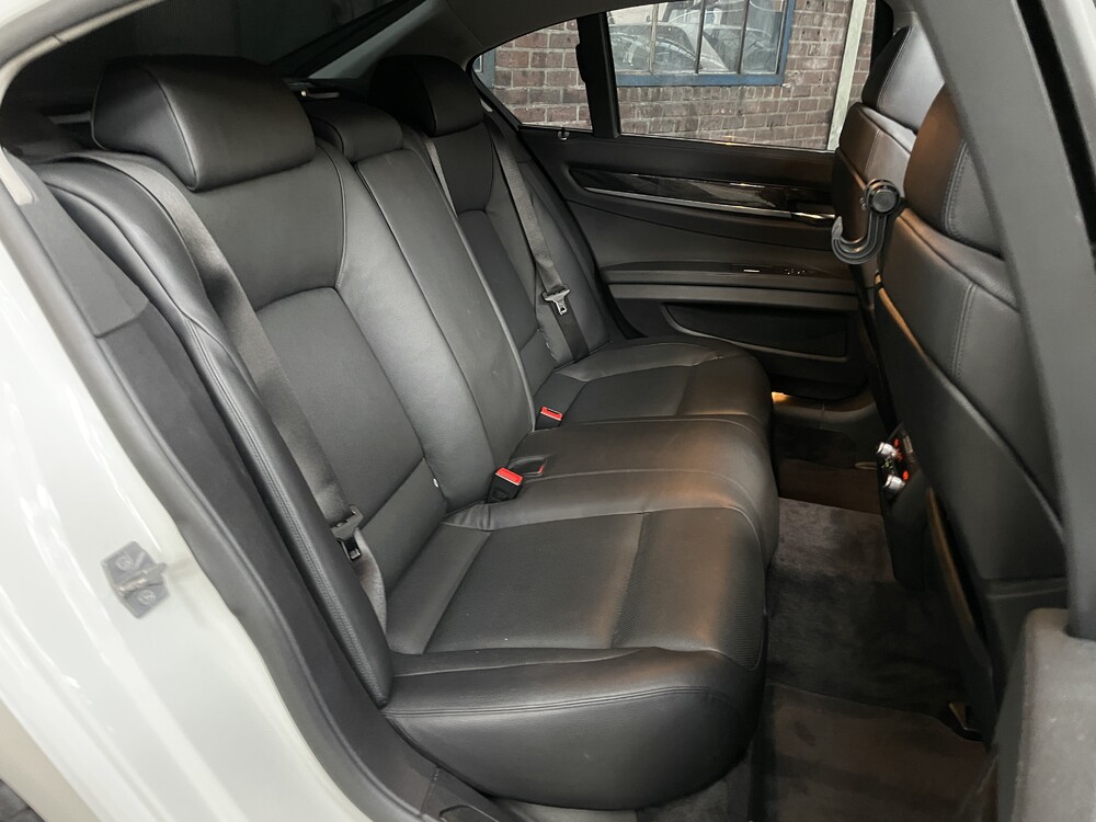 BMW ActiveHybrid 7 F04 4.4 465pk 2011 7-serie