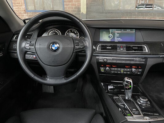 BMW ActiveHybrid 7 F04 4.4 465pk 2011 7-serie