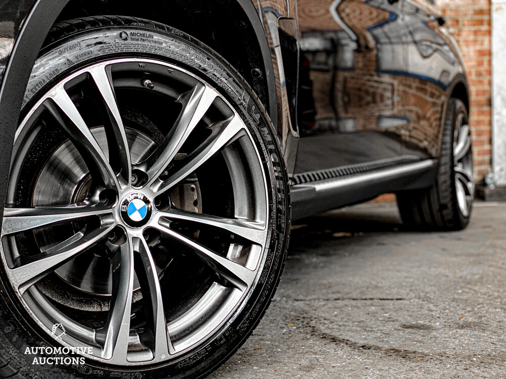 BMW X5 xDrive30d High Executive 258pk 2014, NG-632-Z