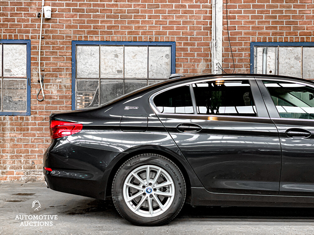 BMW 530e iPerfomance Executive 293pk 2018 5-serie, N-043-BV