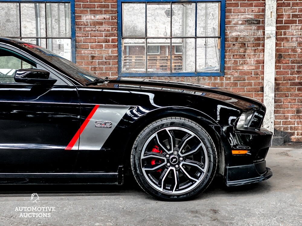 Ford Mustang GT 416pk 2013