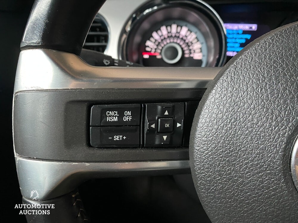 Ford Mustang GT 416pk 2013