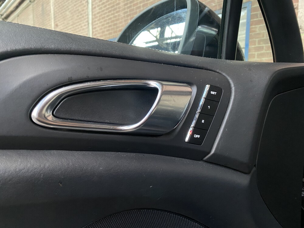 Porsche Cayenne S 4.8 V8 400pk 2010, 39-RDR-4