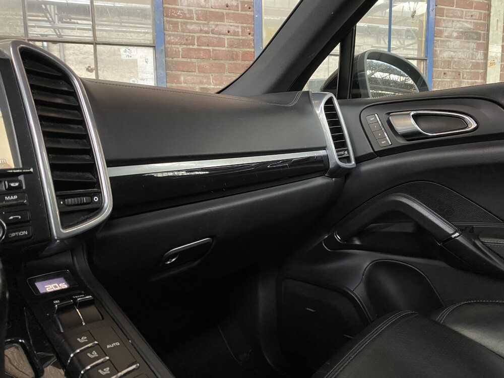 Porsche Cayenne S 4.8 V8 400pk 2010, 39-RDR-4