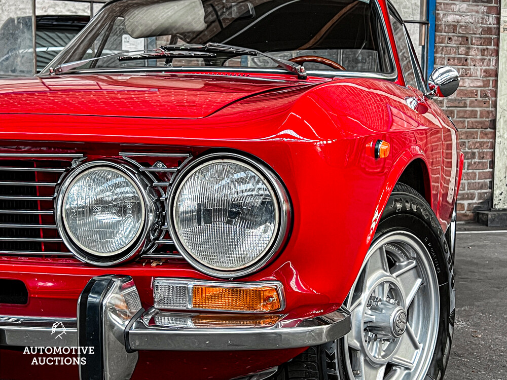 Alfa Romeo GTV 2000 Veloce 2.0 150hp 1971, AL-59-24.