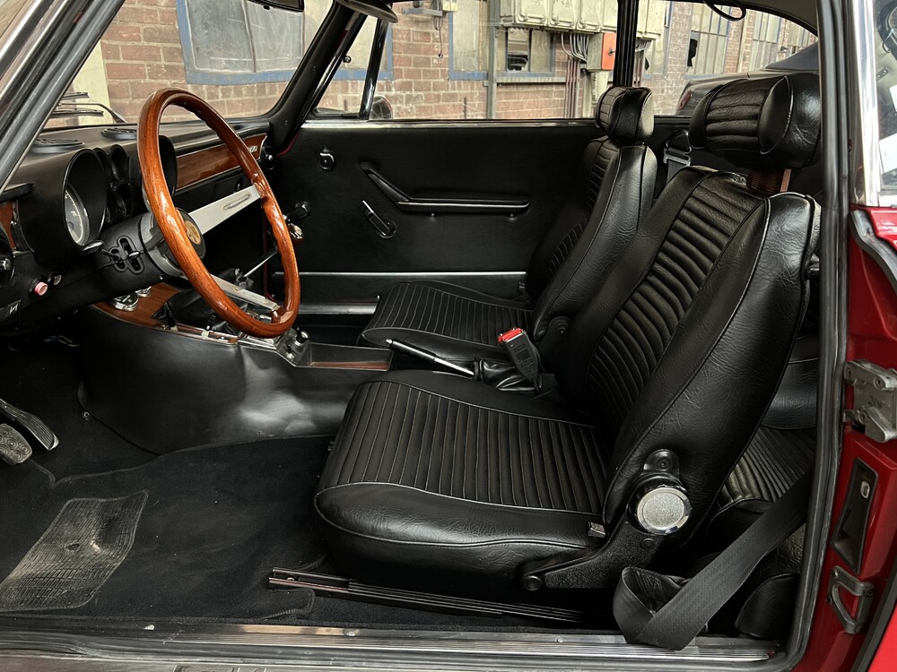 Alfa Romeo GTV 2000 Veloce 2.0 150hp 1971, AL-59-24.