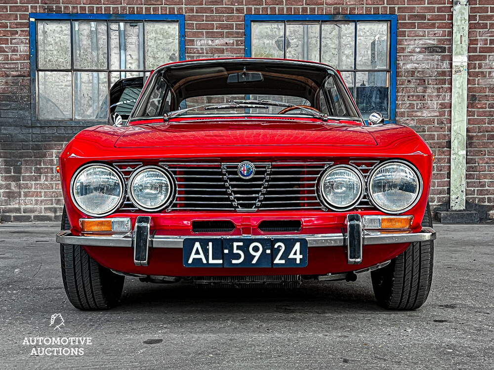 Alfa Romeo GTV 2000 Veloce 2.0 150hp 1971, AL-59-24.
