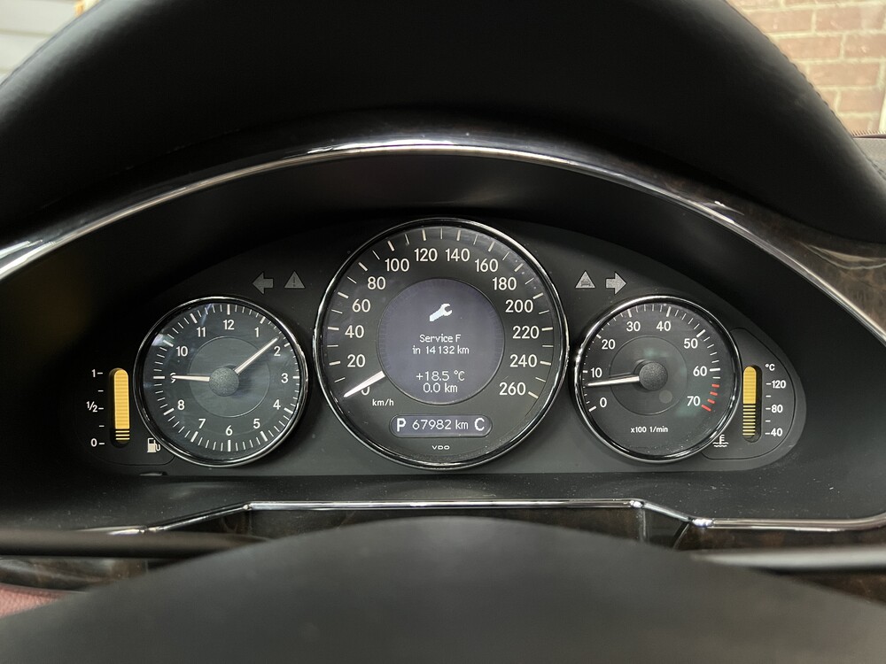 Mercedes Benz CLS500 5.0 V8 306hp 2005 CLS-Class -Youngtimer-.