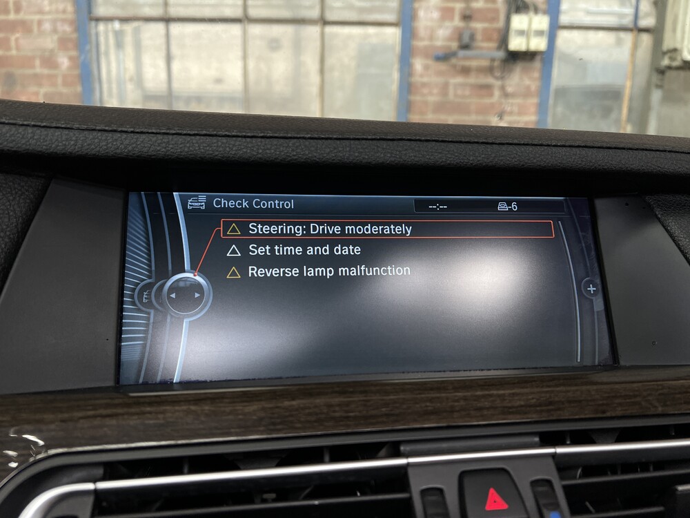 BMW 750i High Executive F04 4.4 V8 7 Series 407HP 2009.