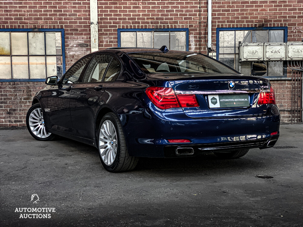 BMW 750i High Executive F04 4.4 V8 7 Series 407HP 2009.