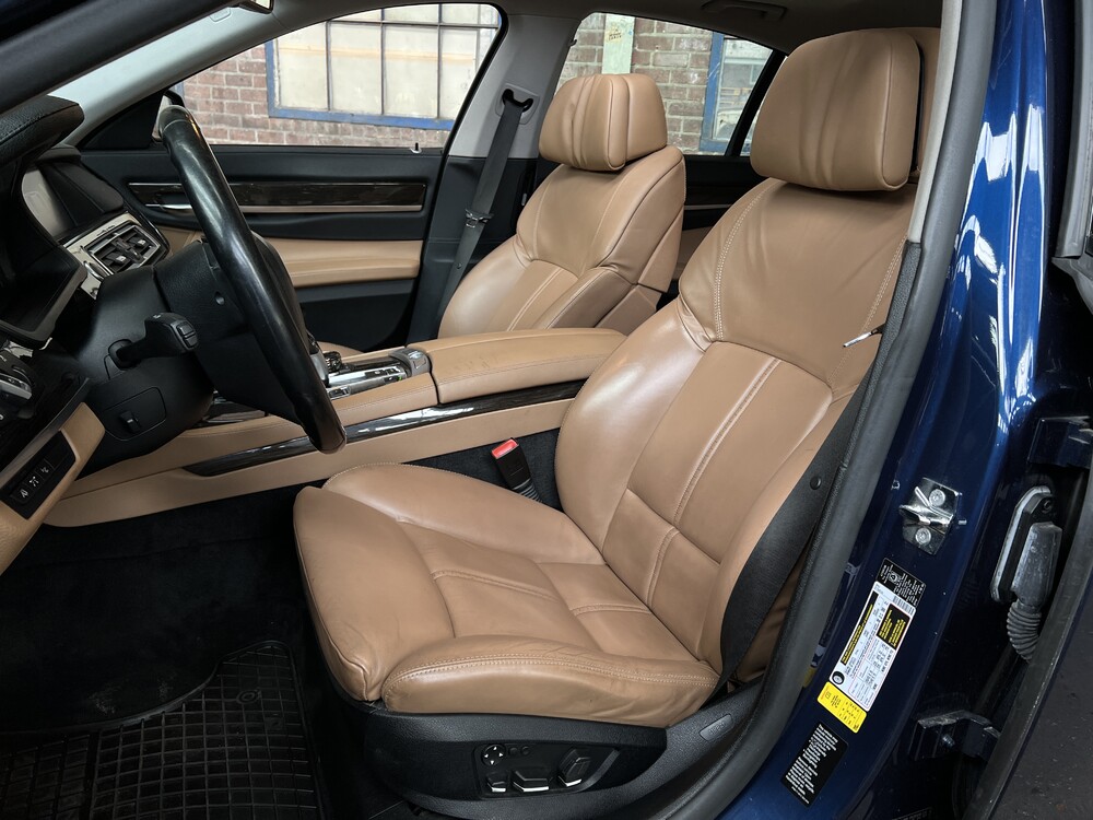 BMW 750i High Executive F04 4.4 V8 7 Series 407HP 2009.