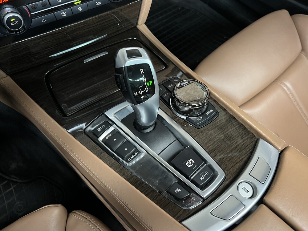 BMW 750i High Executive F04 4.4 V8 7 Series 407HP 2009.