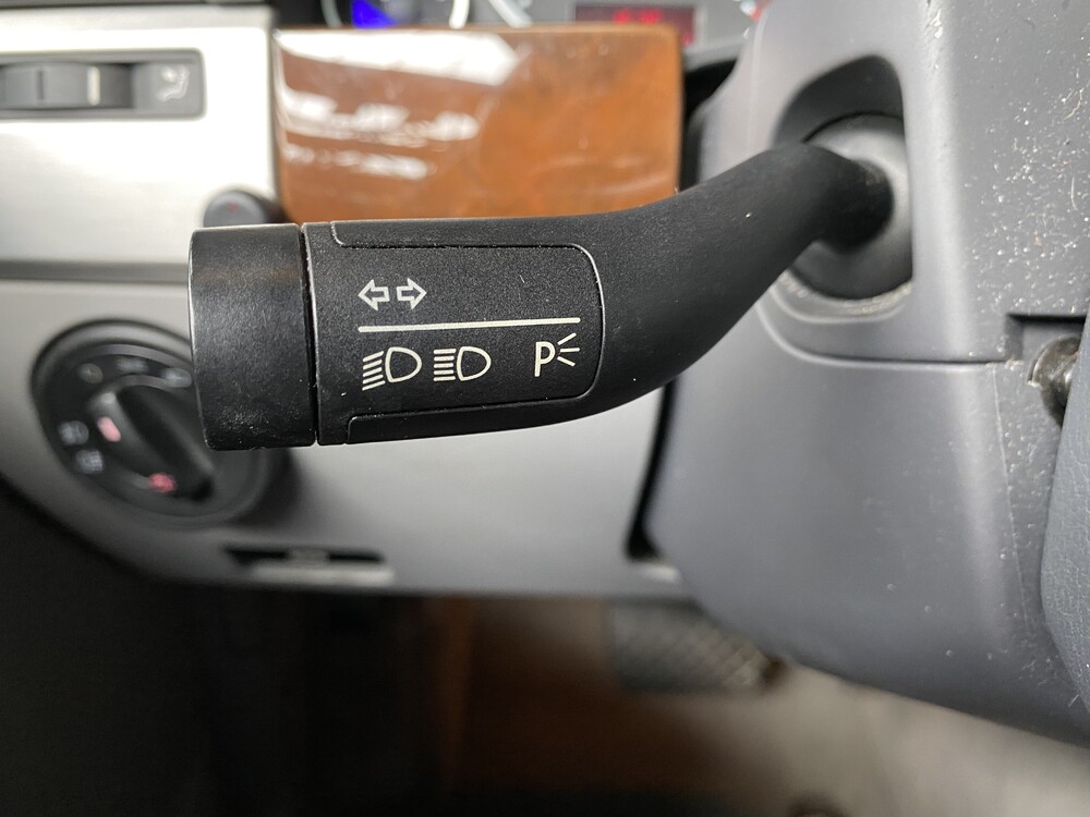 Volkswagen Touareg 3.6 V6 FSI Highline 280hp 2008, 37-HGR-5.