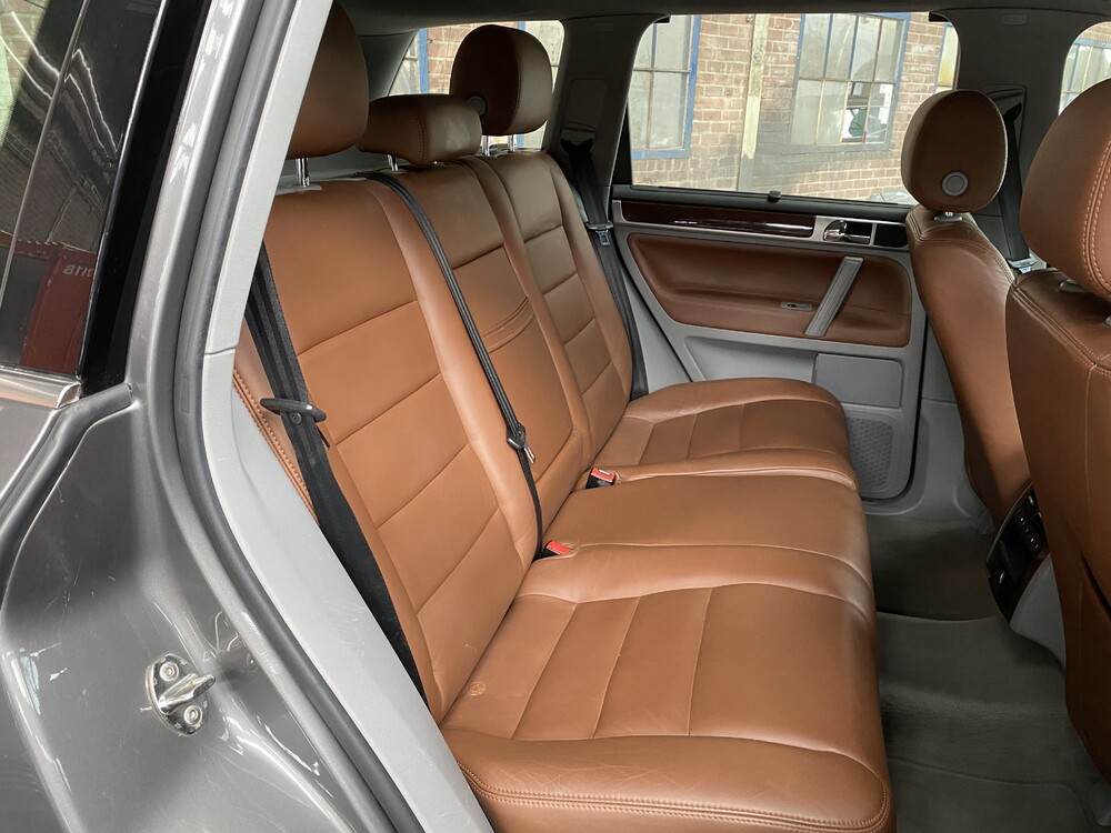 Volkswagen Touareg 3.6 V6 FSI Highline 280hp 2008, 37-HGR-5.