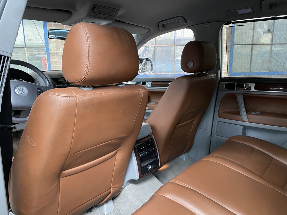 Volkswagen Touareg 3.6 V6 FSI Highline 280hp 2008, 37-HGR-5.