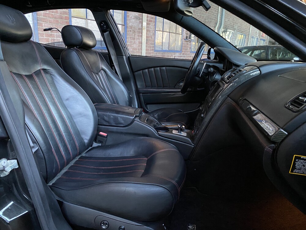 Maserati Quattroporte Executive GT 4.2 V8 400hp 2008 -Youngtimer-.