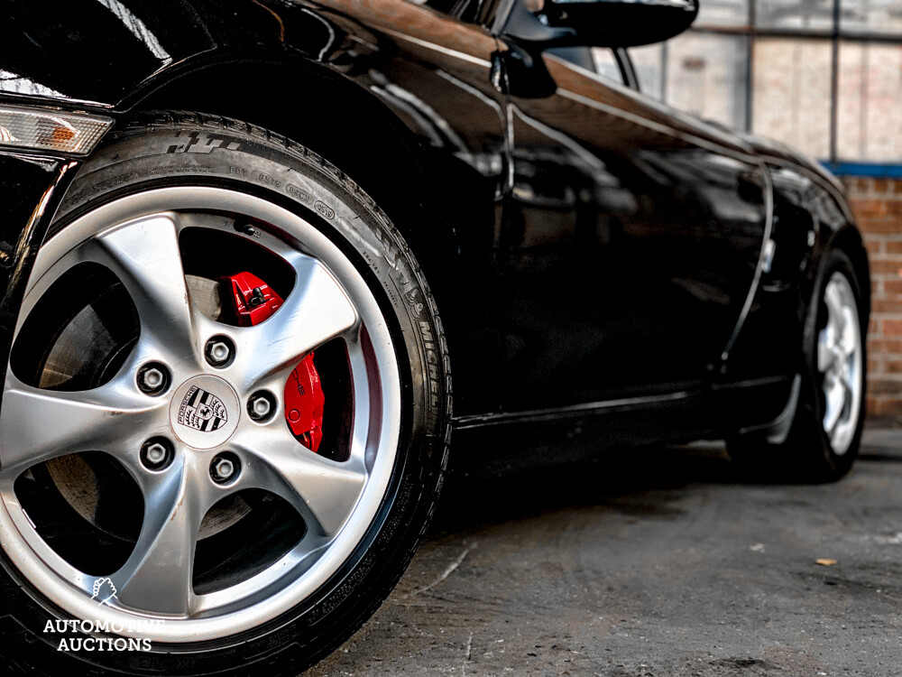 Porsche Boxster 986 2.7 220hp 2001 Convertible.