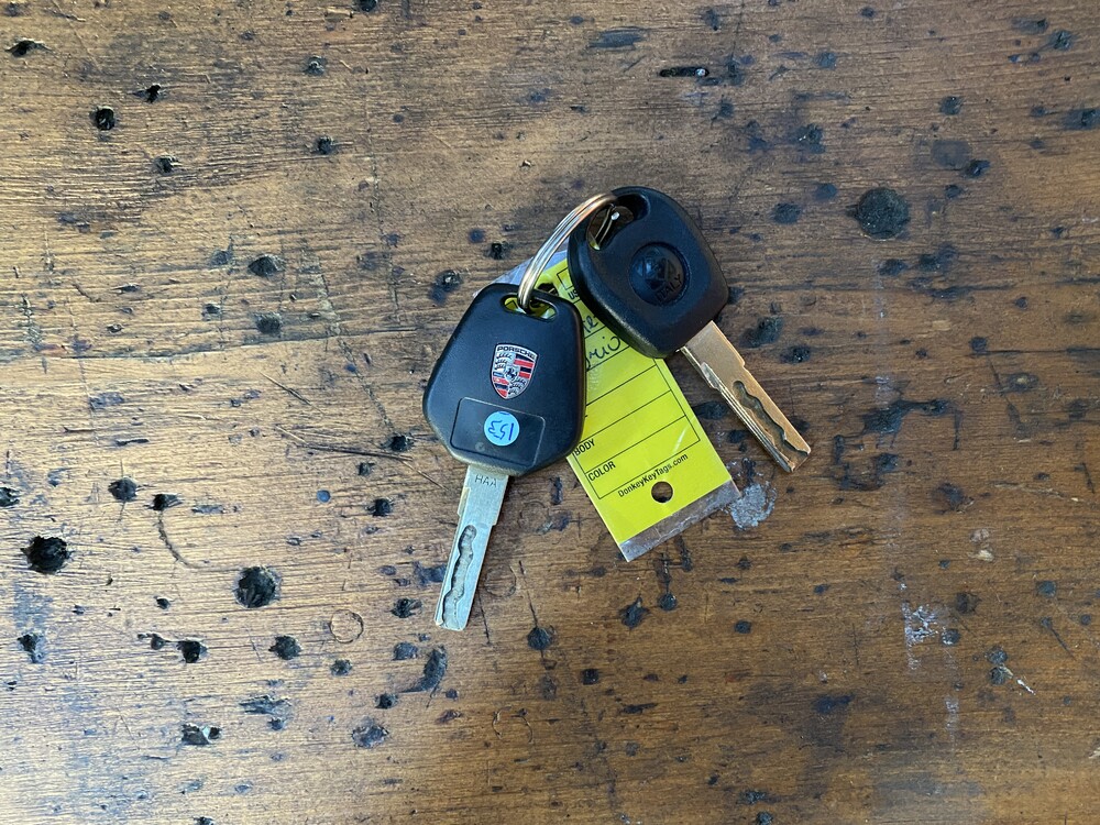 Porsche Boxster 986 2.7 220hp 2001 Convertible.