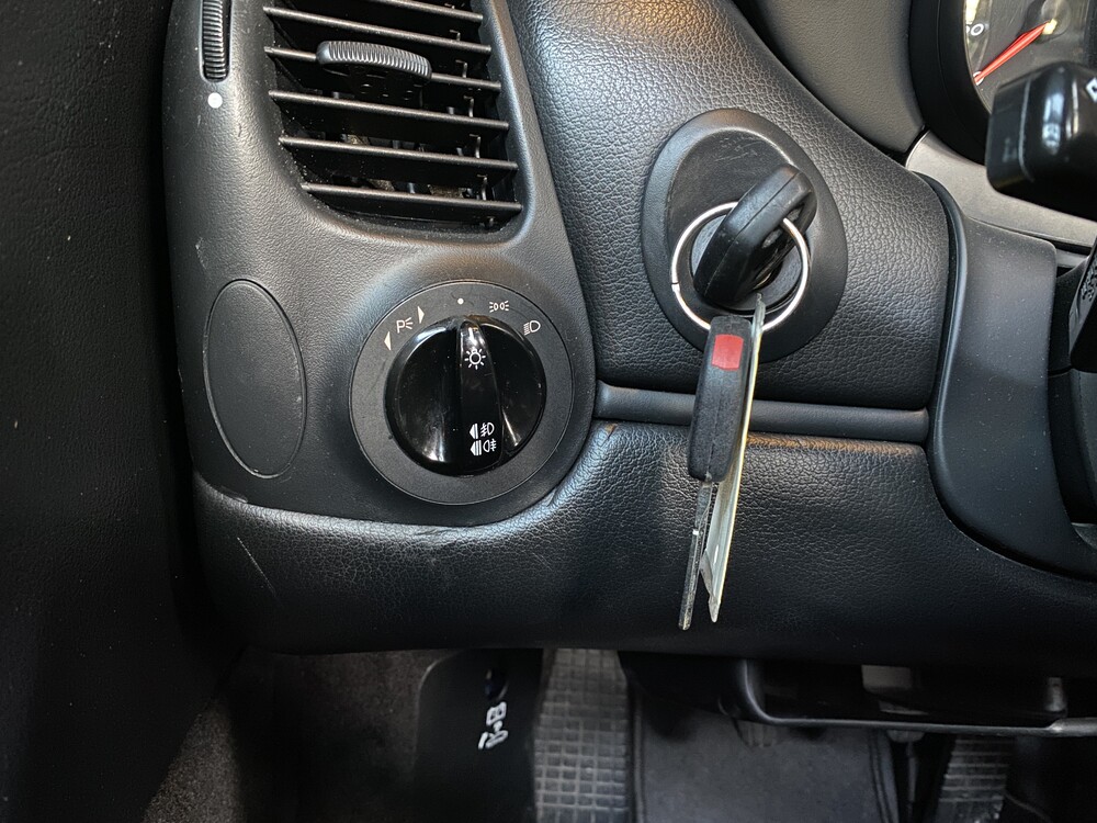 Porsche Boxster 986 2.7 220hp 2001 Convertible.