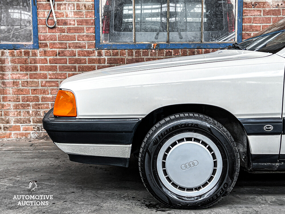 Audi 100 44 1.8 90hp 1988.