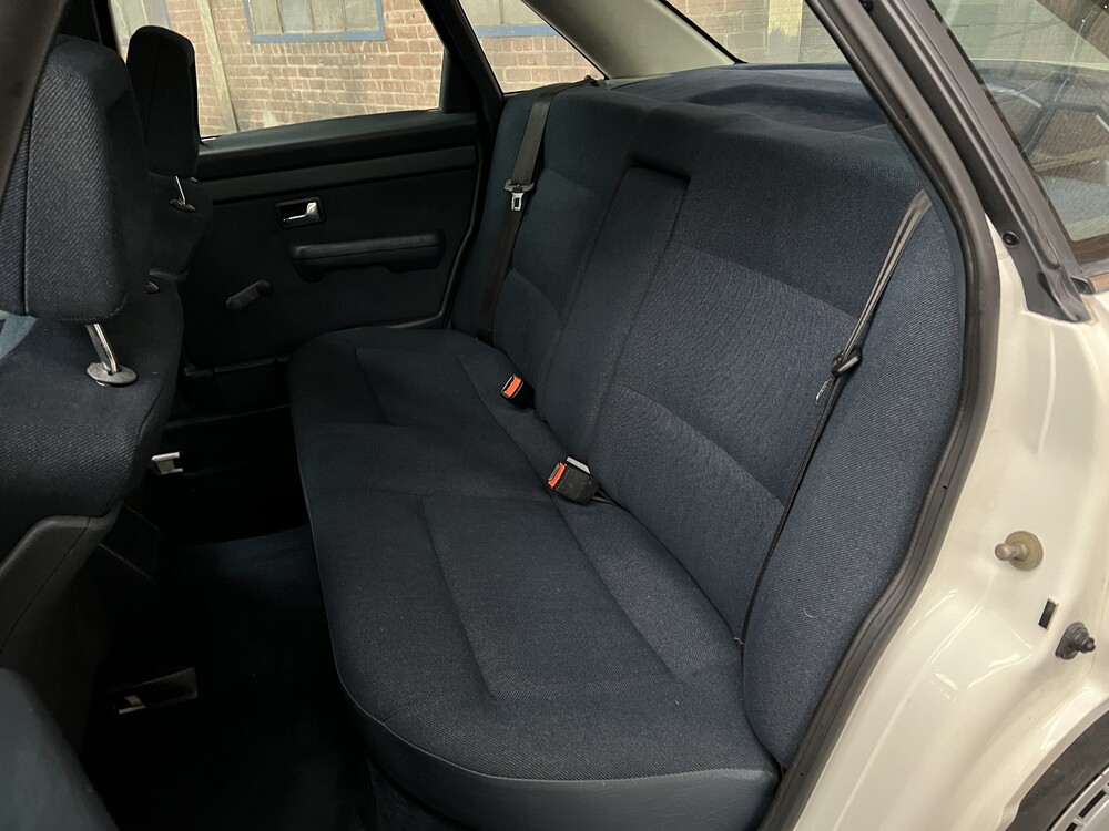 Audi 100 44 1.8 90hp 1988.