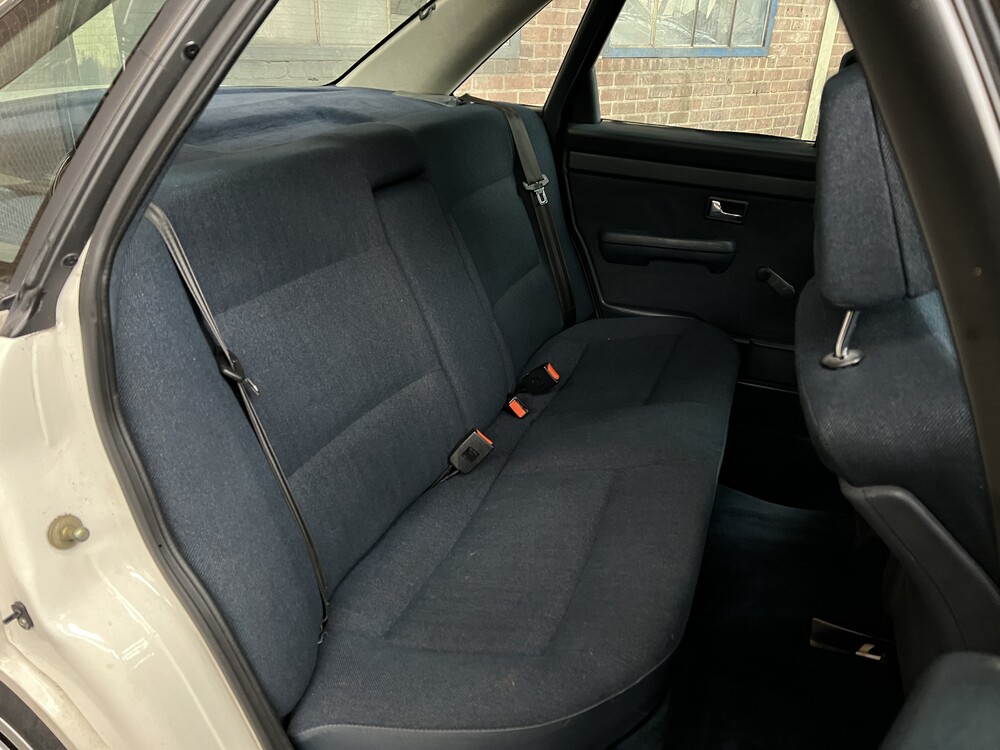 Audi 100 44 1.8 90hp 1988.