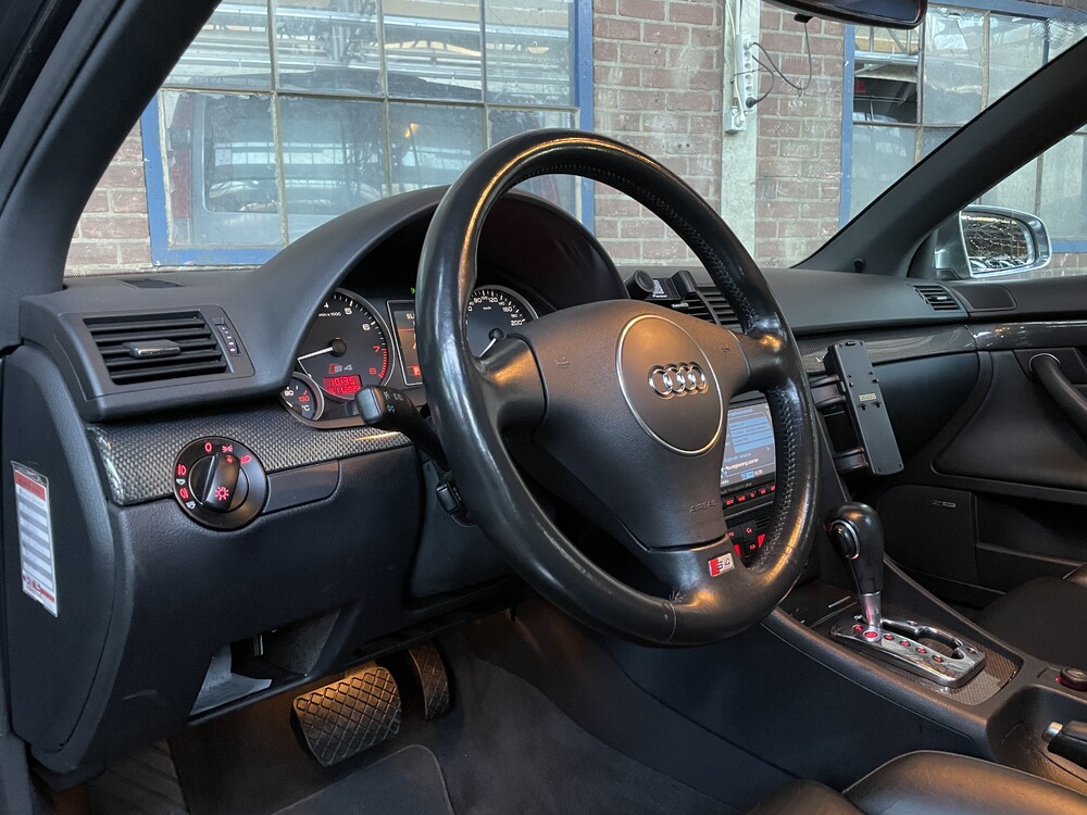 Audi S4 Avant 4.2 V8 QUATTRO 344hp 2004, ZH-913-Z.