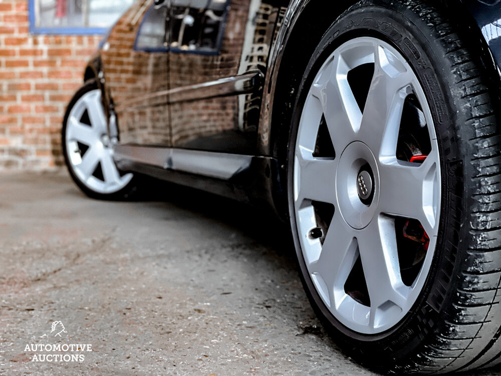 Audi S4 Avant 4.2 V8 QUATTRO 344hp 2004, ZH-913-Z.