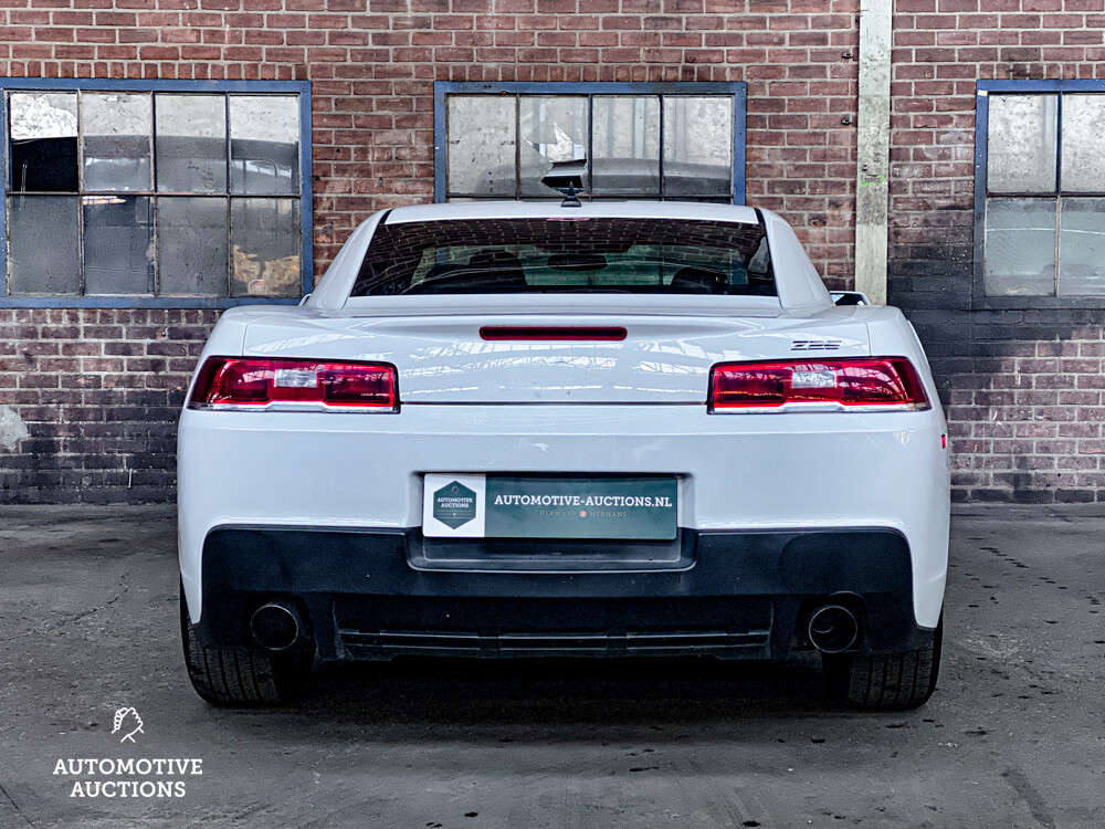 Chevrolet Camaro LS Coupe 323hp 2014.