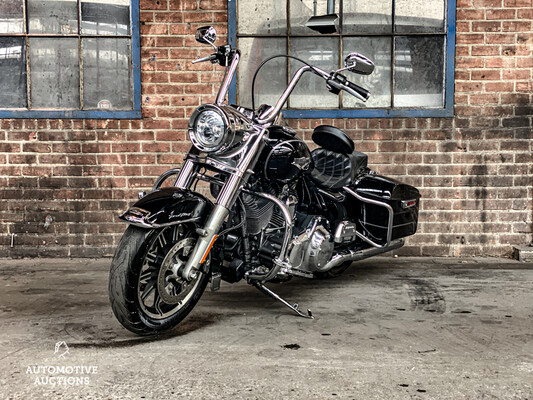 Harley-Davidson Road King FLHR Cruiser 2014