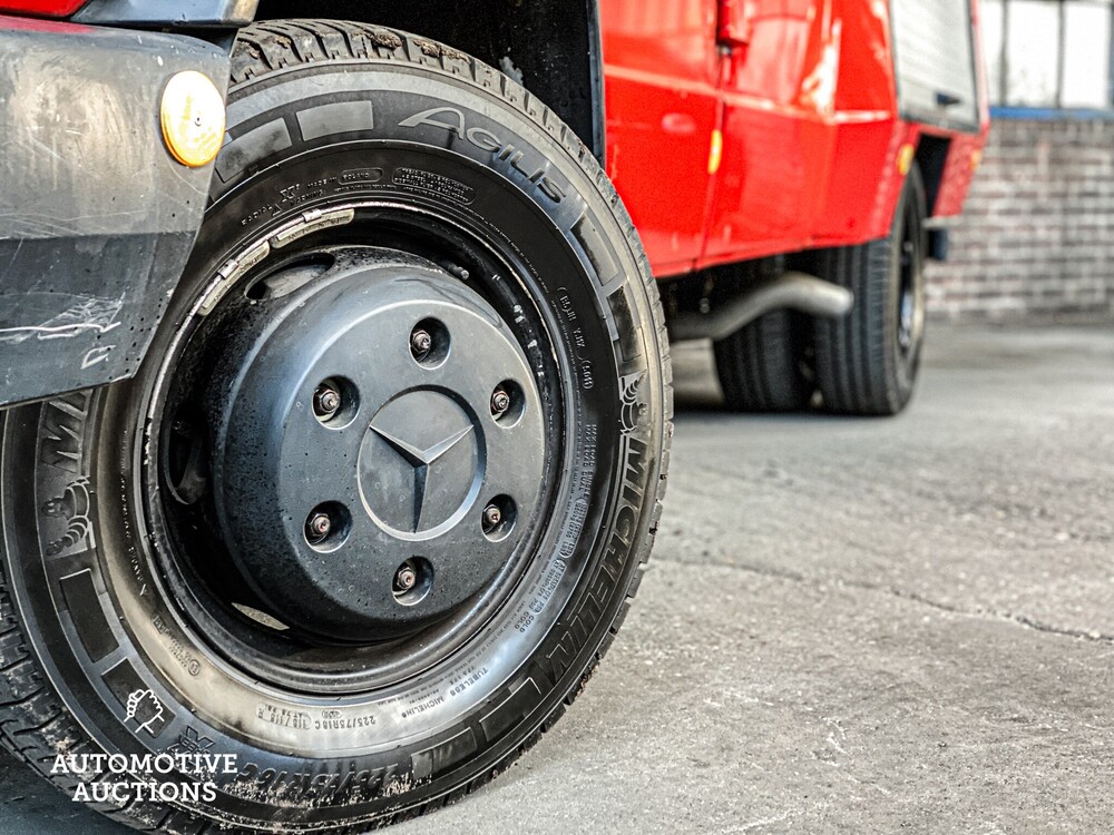 Mercedes-Benz 709D Fire Truck 93hp 1988, BX-12-LK.