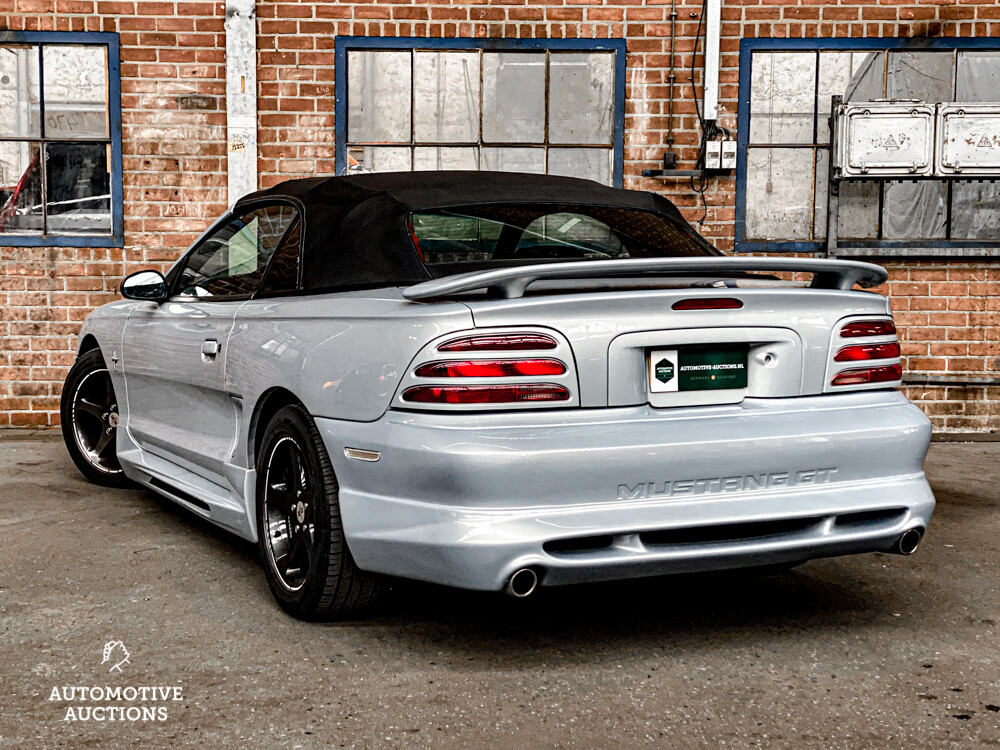 Ford Mustang GT5.0 V8 Convertible 218 1996, 32-PG-HF.