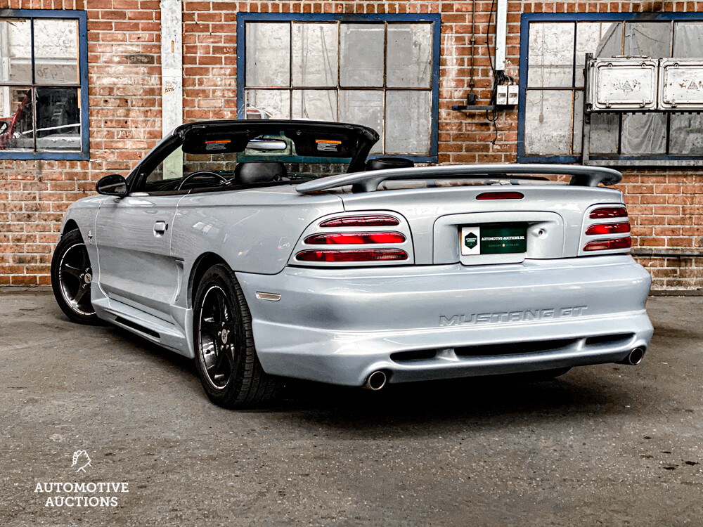 Ford Mustang GT5.0 V8 Convertible 218 1996, 32-PG-HF.