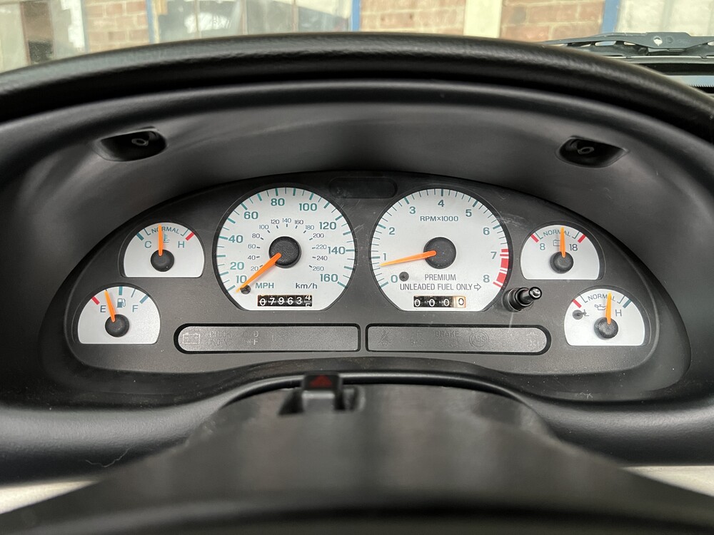 Ford Mustang GT5.0 V8 Convertible 218 1996, 32-PG-HF.