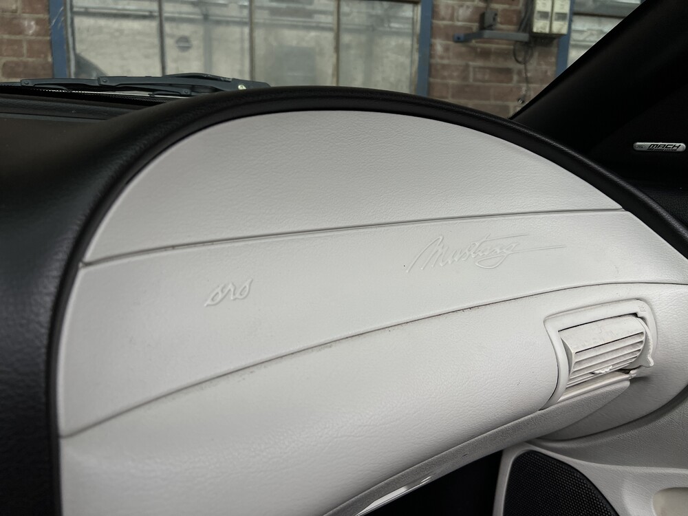 Ford Mustang GT5.0 V8 Convertible 218 1996, 32-PG-HF.