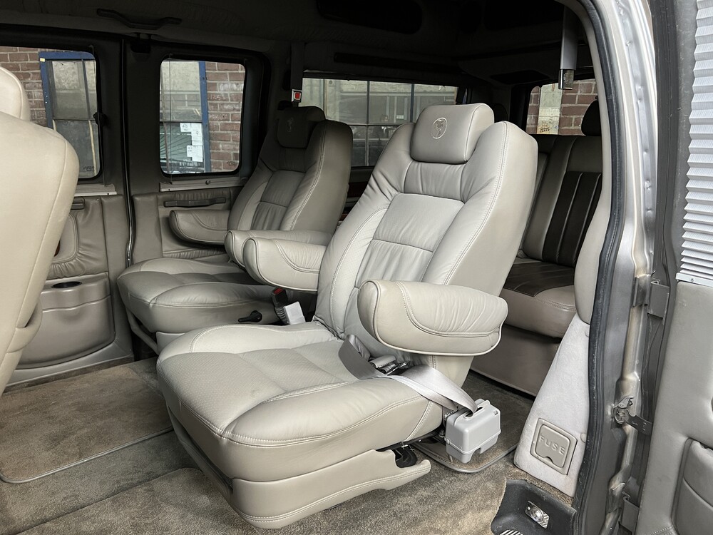 G.m.C. Savana Camper Van 2008 GMC.