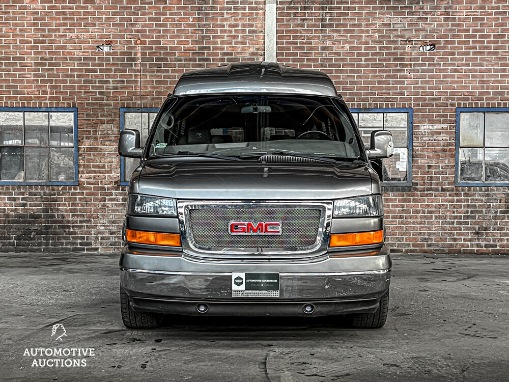G.m.C. Savana Camper Van 2008 GMC.