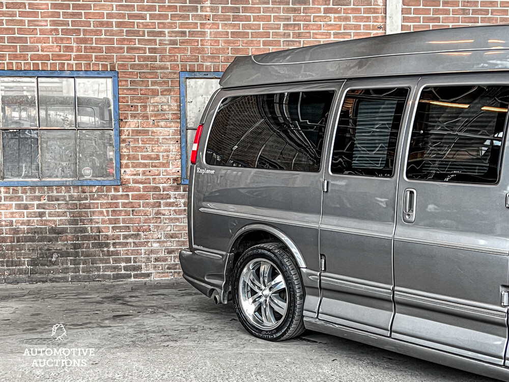G.m.C. Savana Camper Van 2008 GMC.
