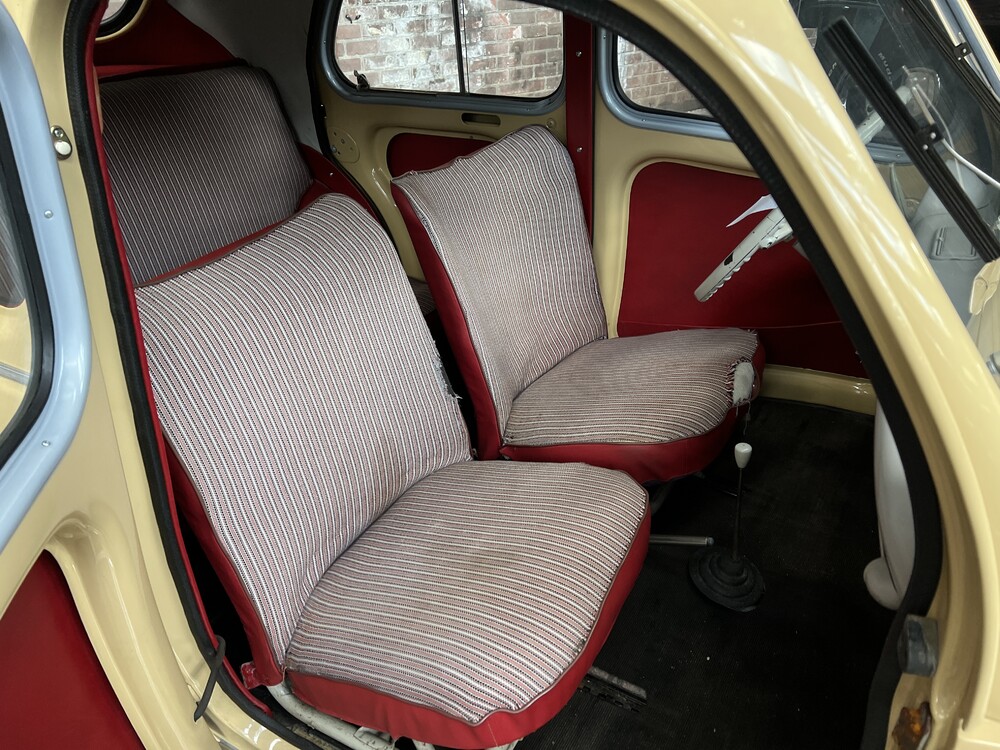 Renault 4 CV R 1062 Sport 22hp 1961.